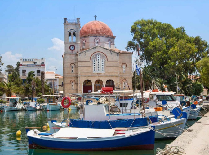 014_Hafen der Insel Aegina - Griechenland_Lernidee Reisen_Schoene Aussichten Touristik_  Jeanette Dietl stock.adobe.com